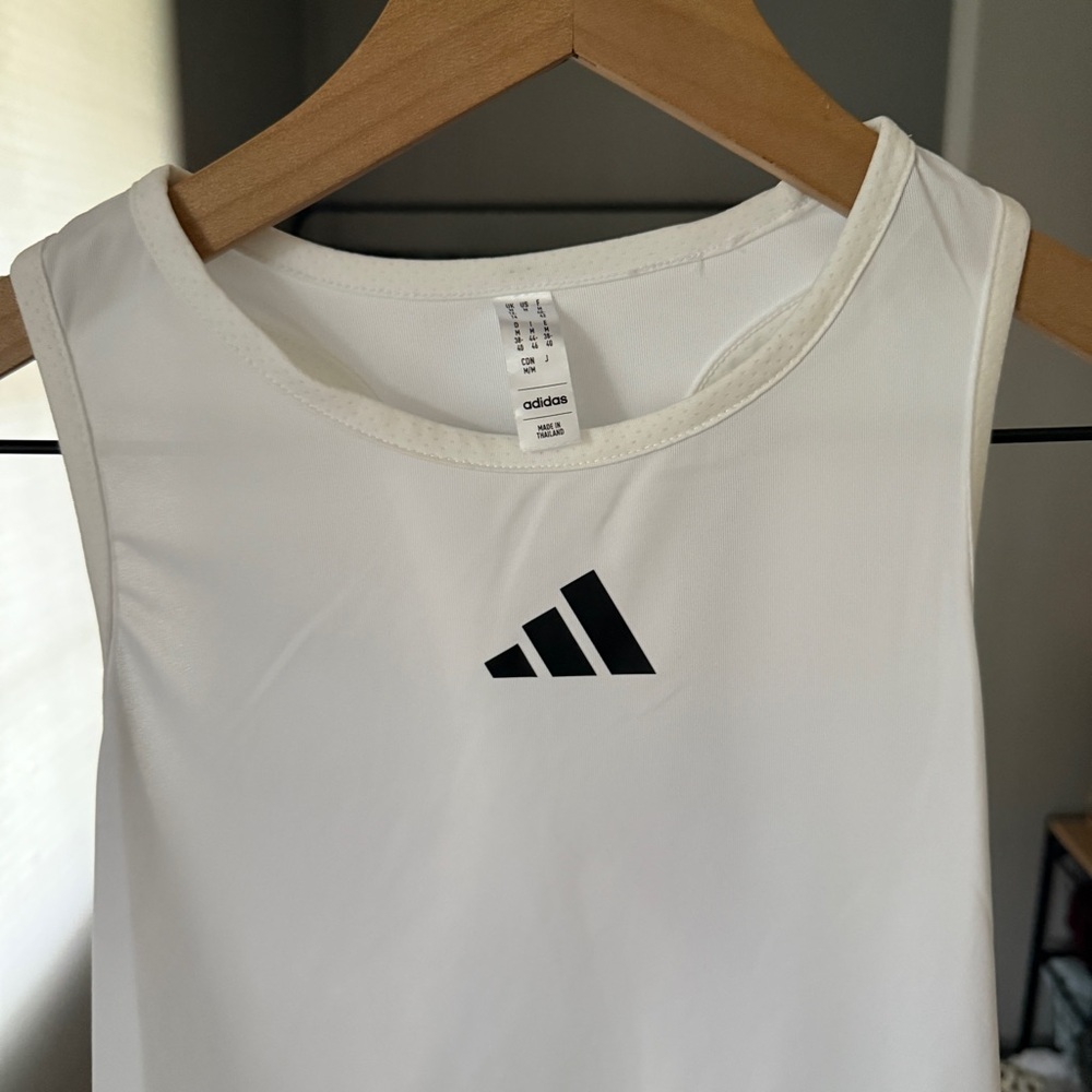 Adidas racerback tank top - Picture 4 of 8